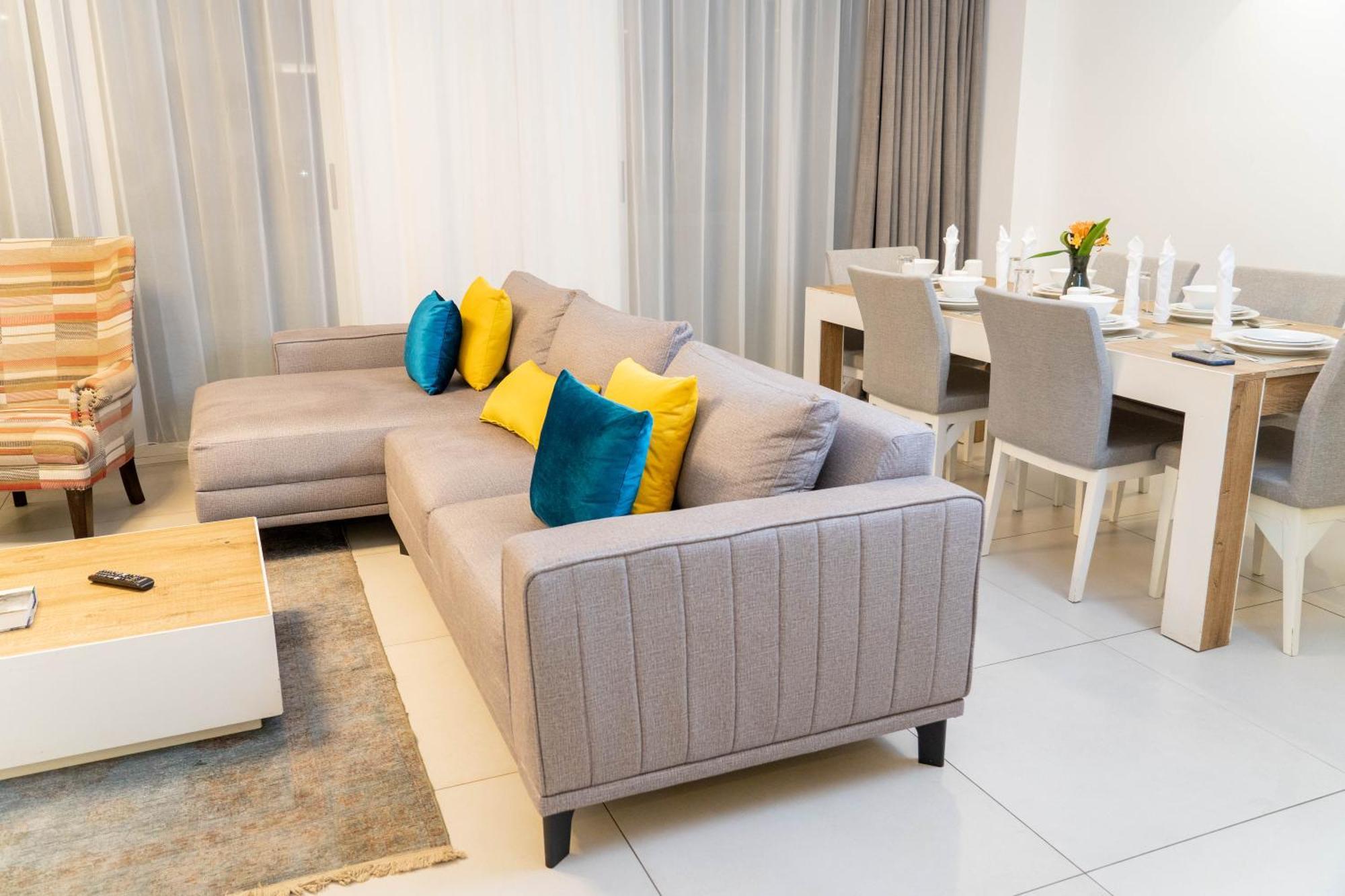 Apartment Purple Haze By Aircasa *