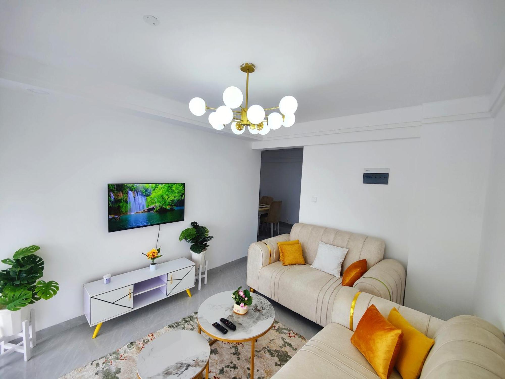 Elegant 3bedroom Apartment *