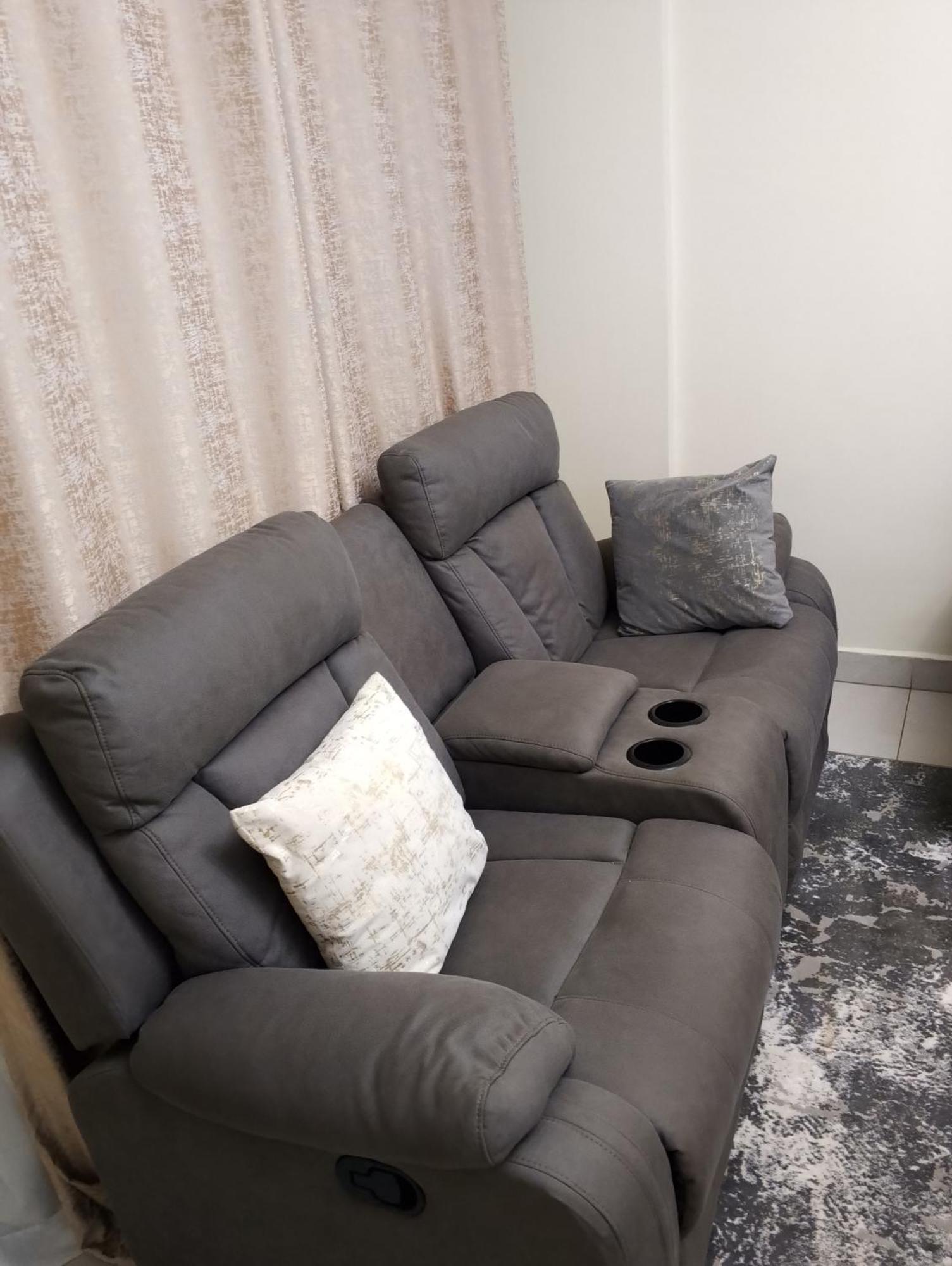 Jamhuri Executive Apartment *