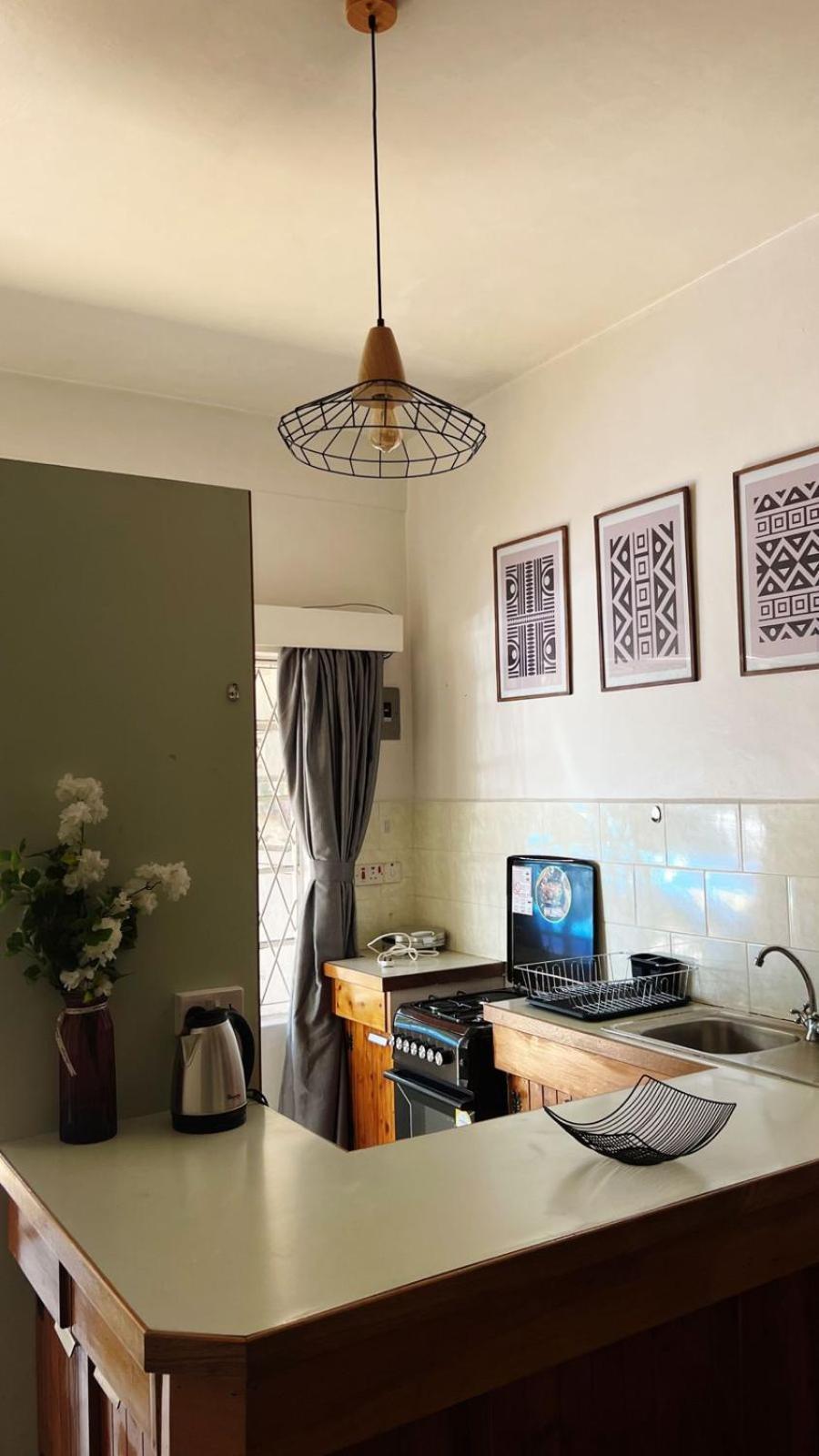 1 Bedroom Westlands Location -by Zuri Homes Guest house *