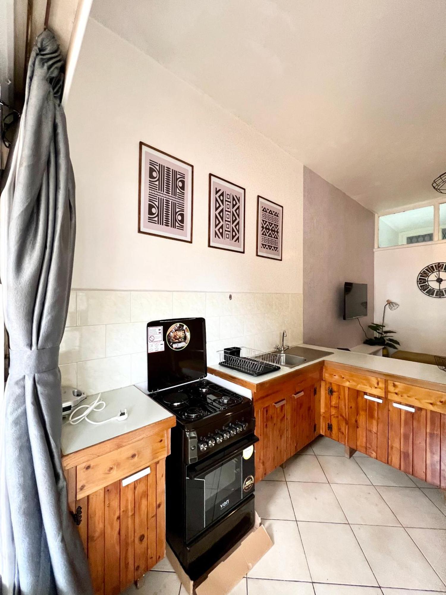 Guest house 1 Bedroom Westlands Location -by Zuri Homes Nairobi