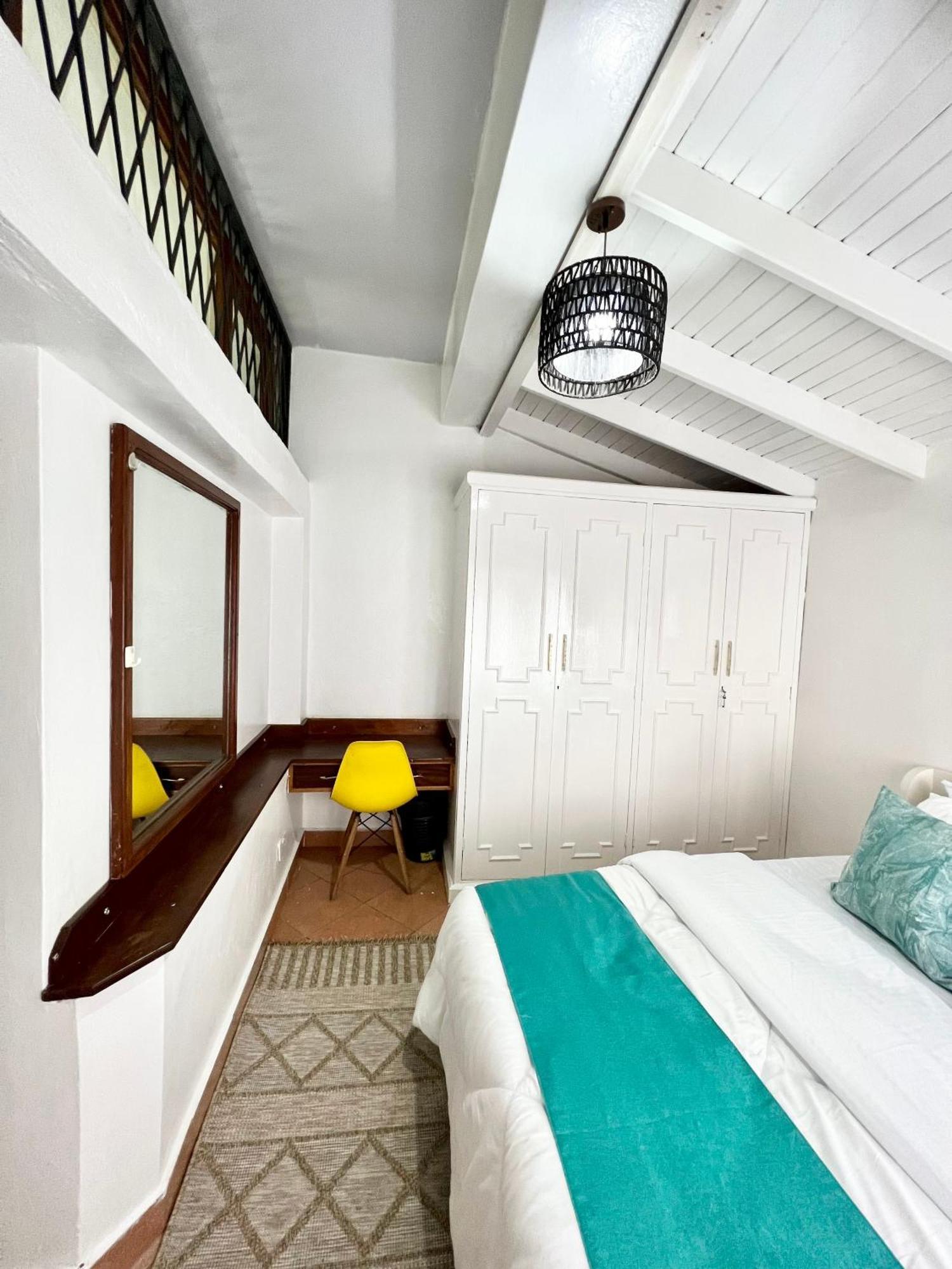 1 Bedroom Westlands Location -by Zuri Homes Guest house Nairobi