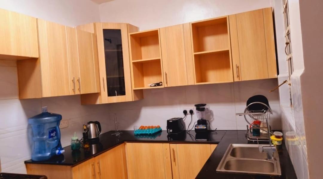 Apartment Lovely Rosslyn Hill Near Un Offices Nairobi
