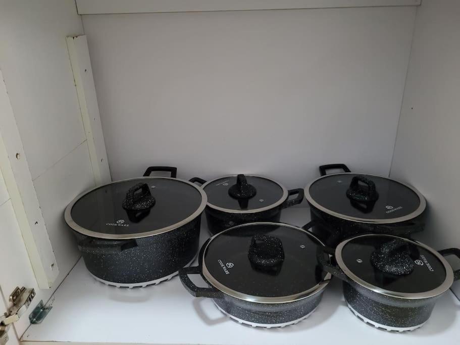 Apartment Cozy 2br Near Yaya & Prestige Malls Nairobi