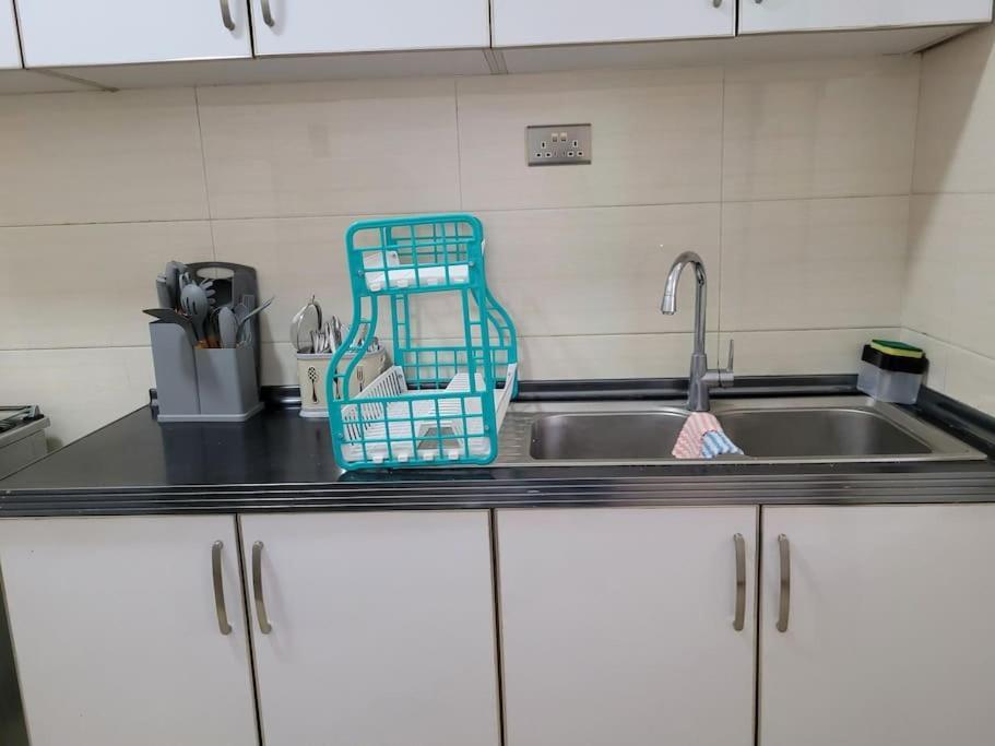 Cozy 2br Near Yaya & Prestige Malls *