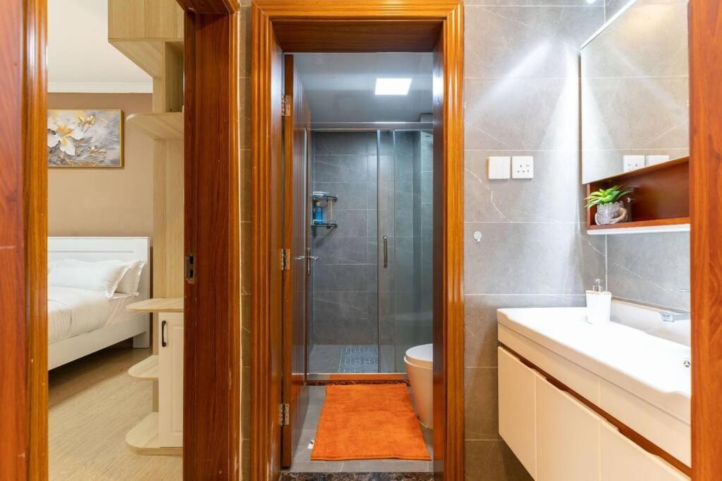 Apartment Executive 1bdr With Gym, Pool & View *