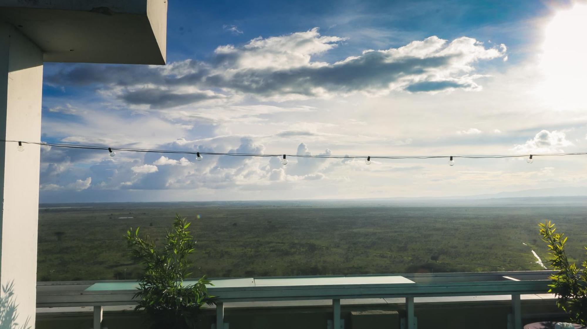 Hotel The Panari - Near Jomo Kenyatta International Airport Nairobi