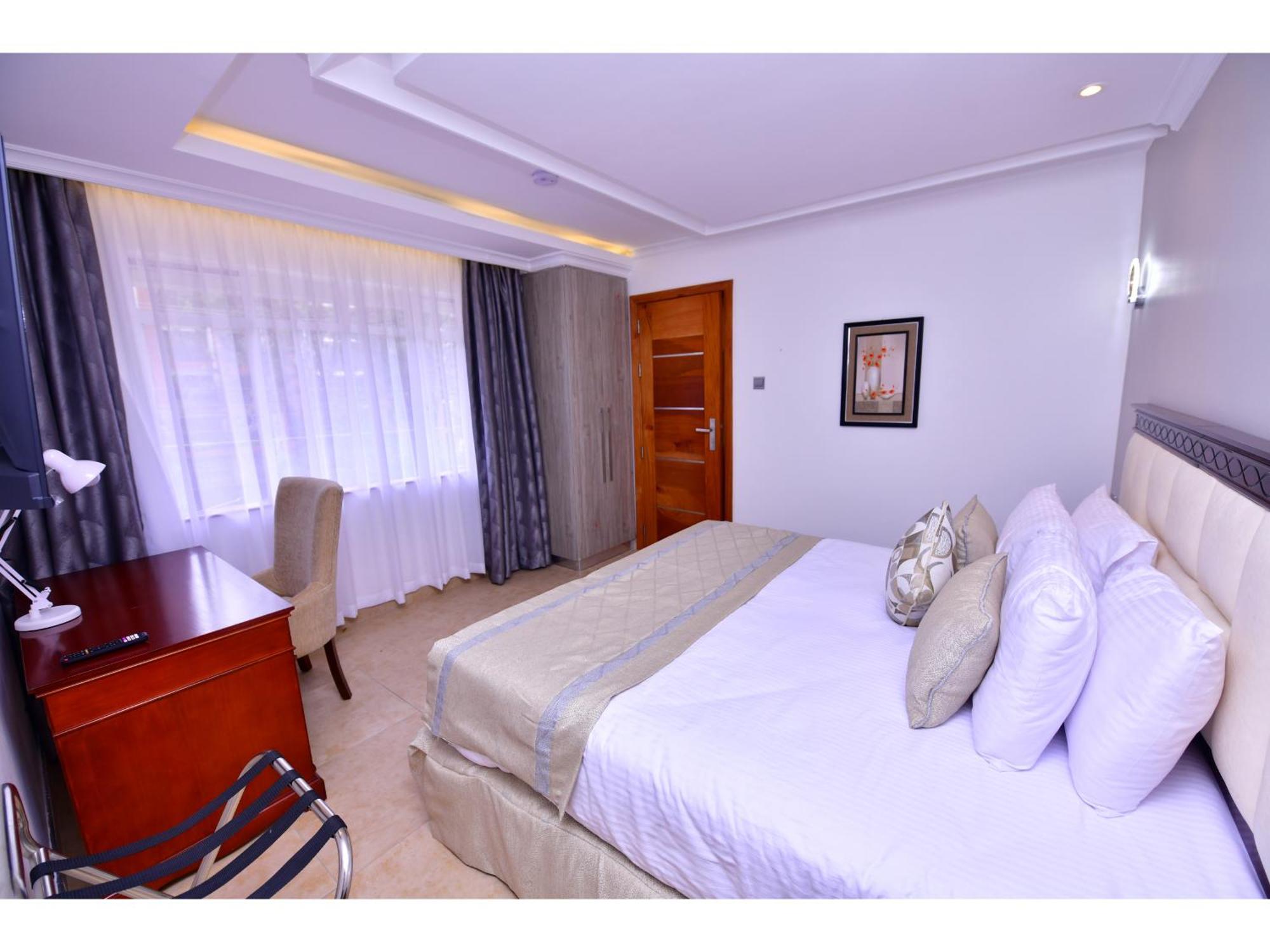 Olive Gardens Hotel 2*