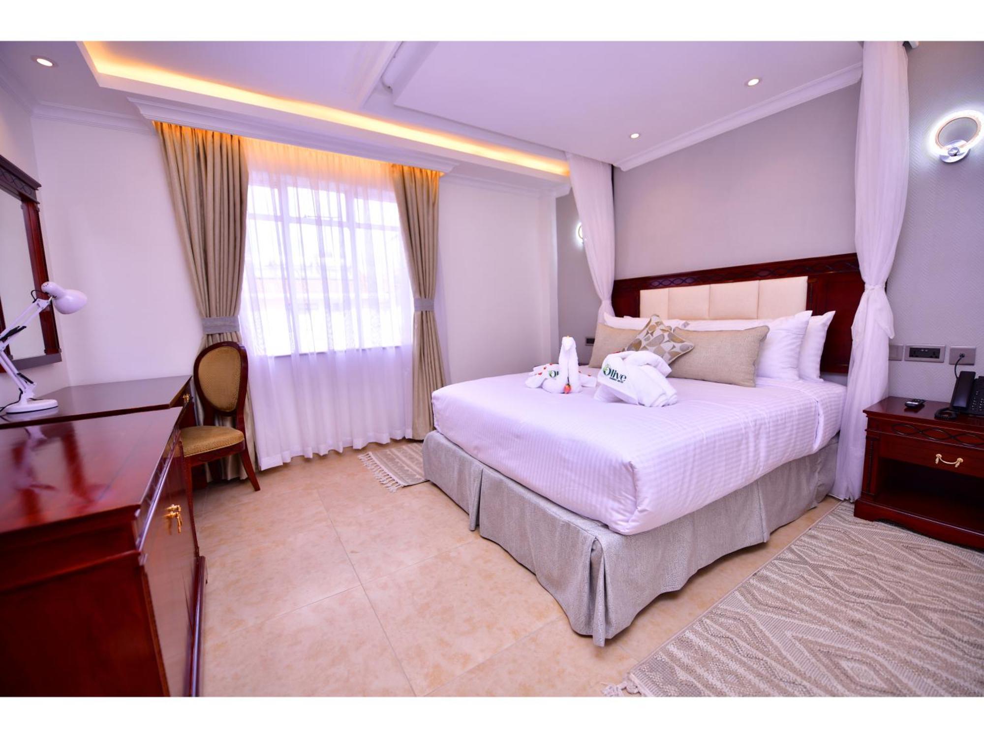 Olive Gardens Hotel 2*