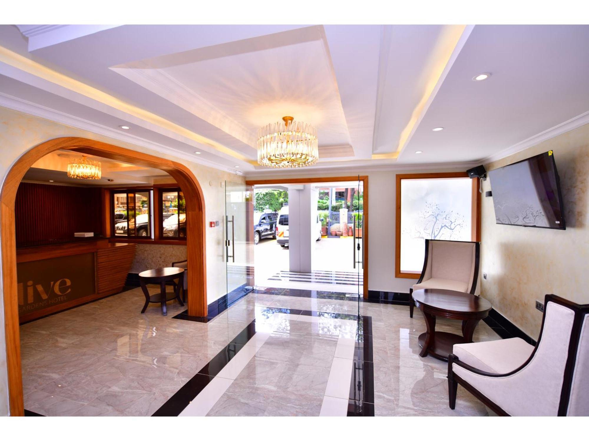Hotel Olive Gardens 2*
