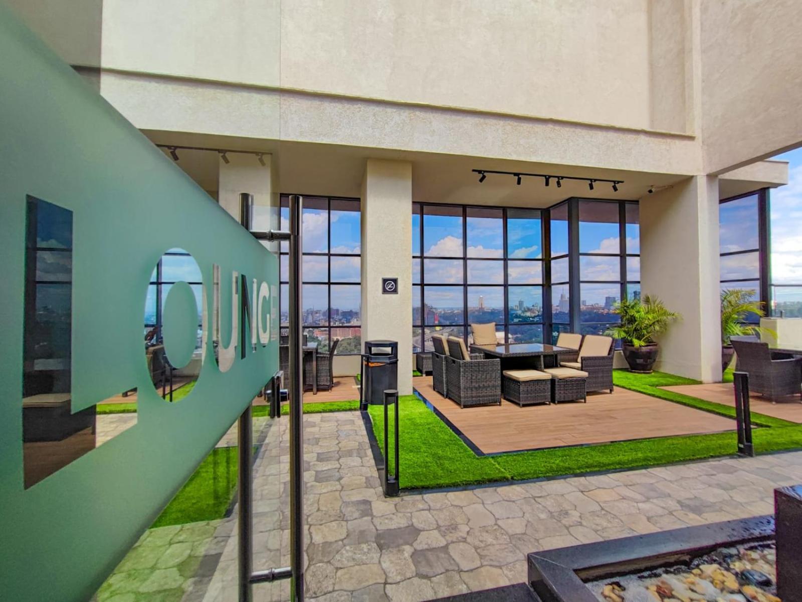 Oakley Apartment- By Tito Homes Apartamento *