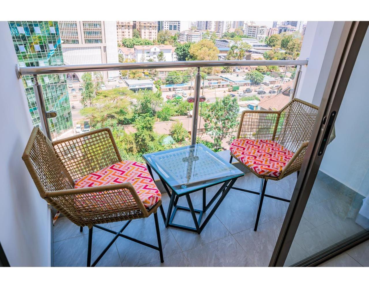 2 Bedroom Skyview Retreat At Goldpark Homes By Lulu Homes
