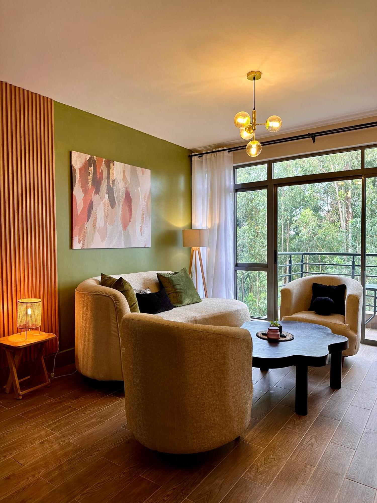 Apartment The Mood: Serene 2bd/pool/gym *