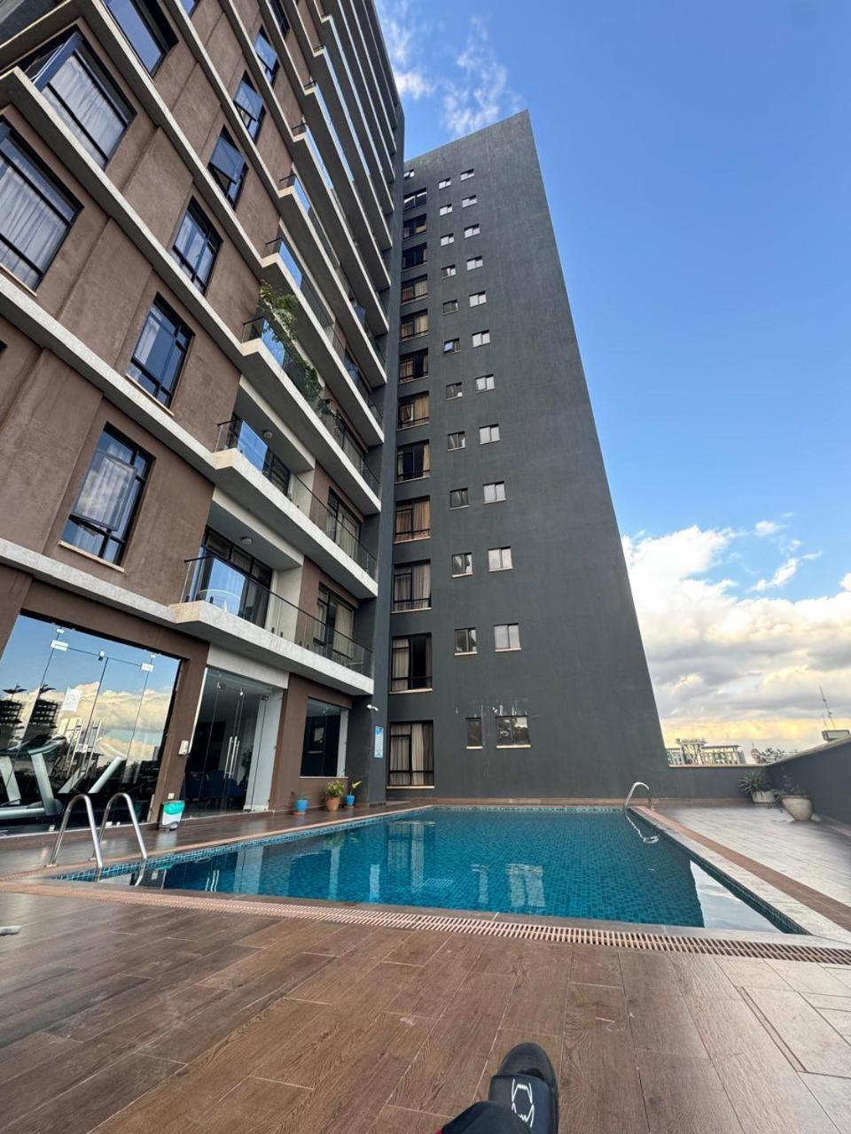 Volaire Luxury 2 Bedroom In Westlands Apartment