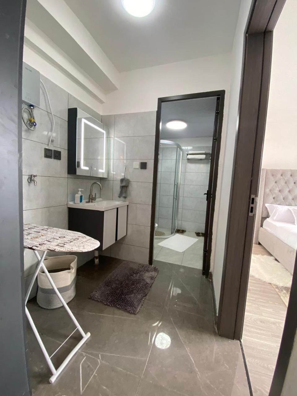 Luxurious 1br Centrally-located In The Heart Of The Serene Suburbs Of Kilileshwa Nairobi