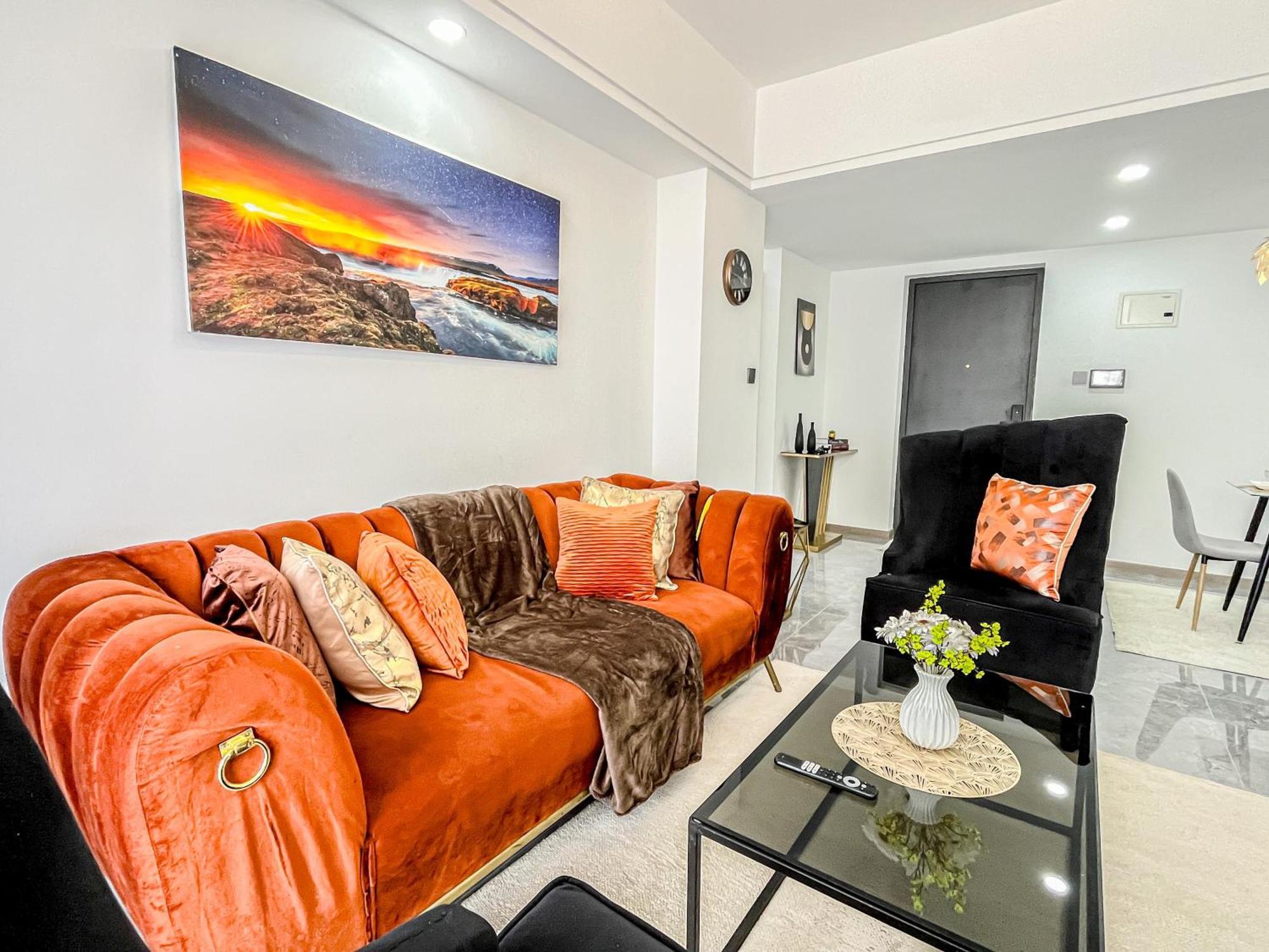 Himalaya Heights, Kilimani, 2 Bed * Nairobi