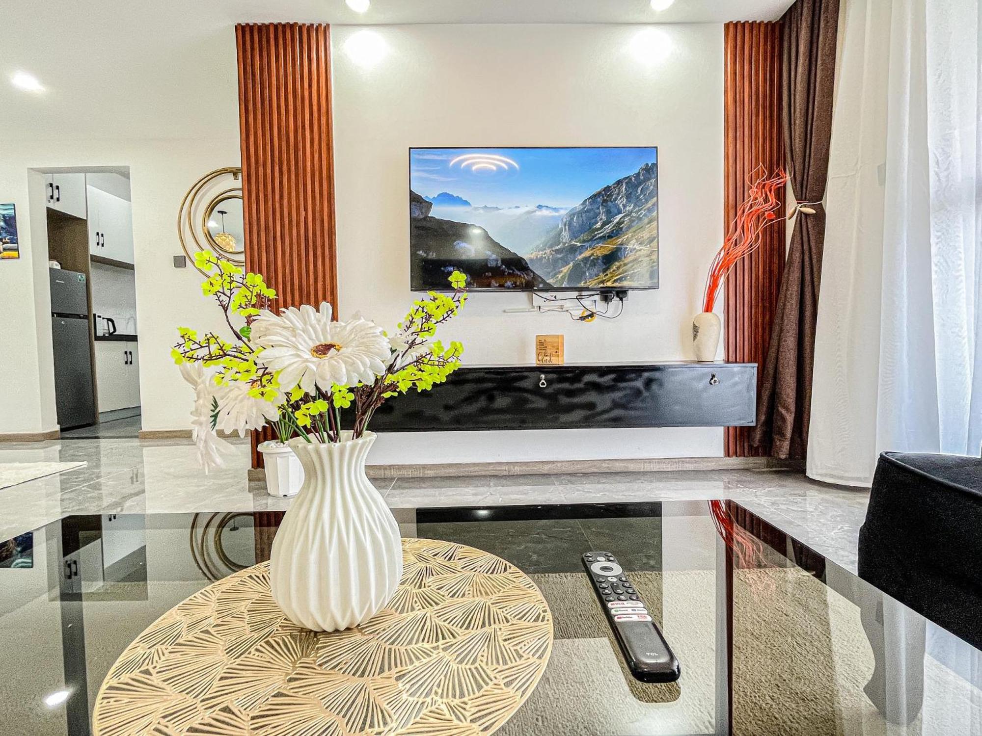 Himalaya Heights, Kilimani, 2 Bed *