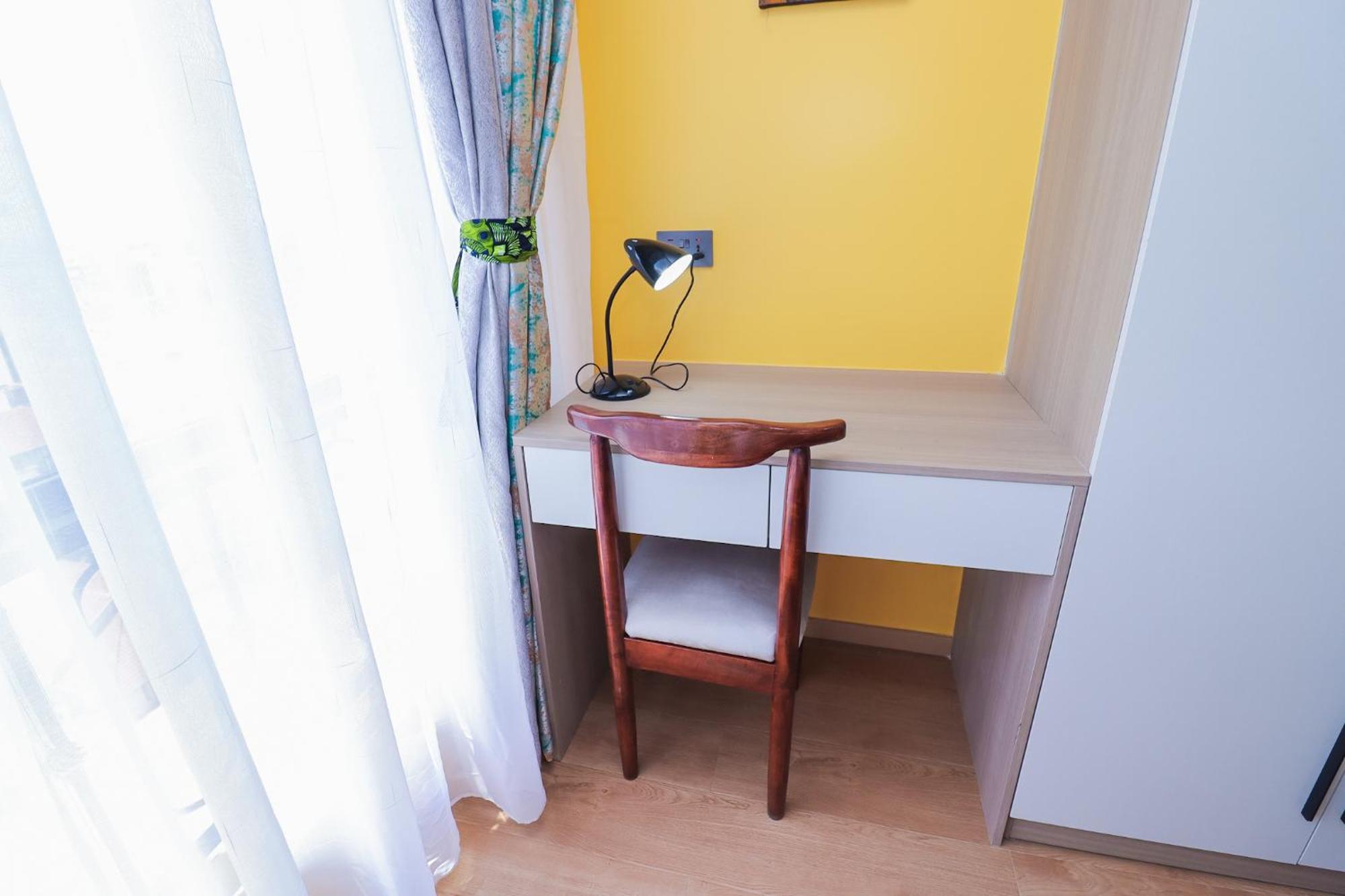 Kilimani By China Town With A Pool Apartment