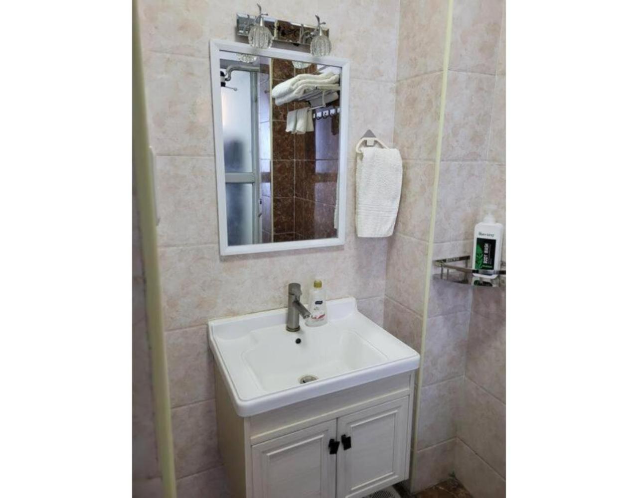 Charming Kilimani Valley Acarde Area Apartment