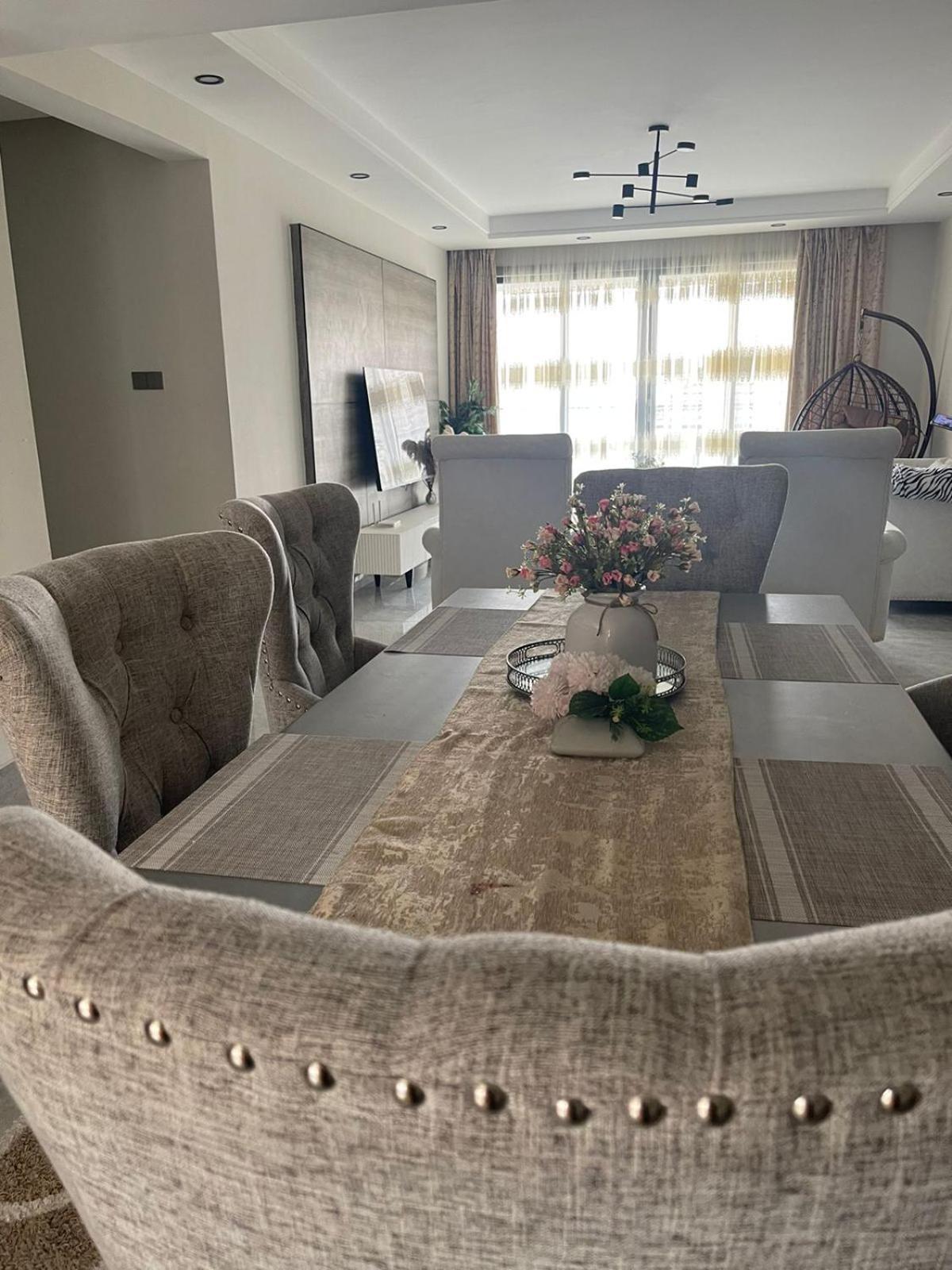 Apartment Silverstone Apartments Nairobi, Kilimani *