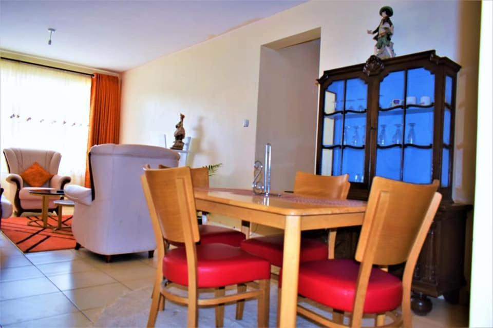 Strategically Located 3 Bedroom 15minutes From The Airport *