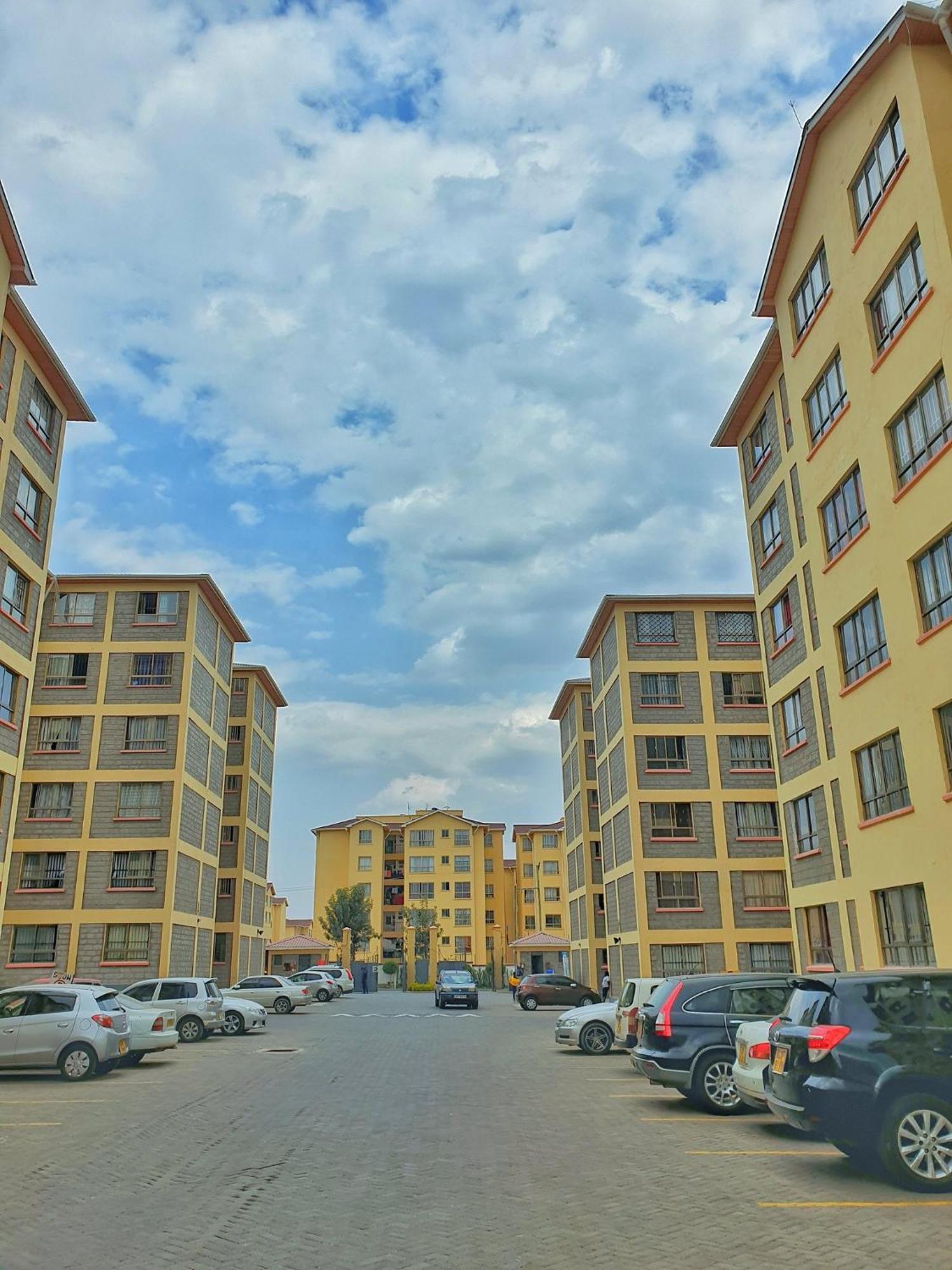 Apartment Strategically Located 3 Bedroom 15minutes From The Airport Nairobi