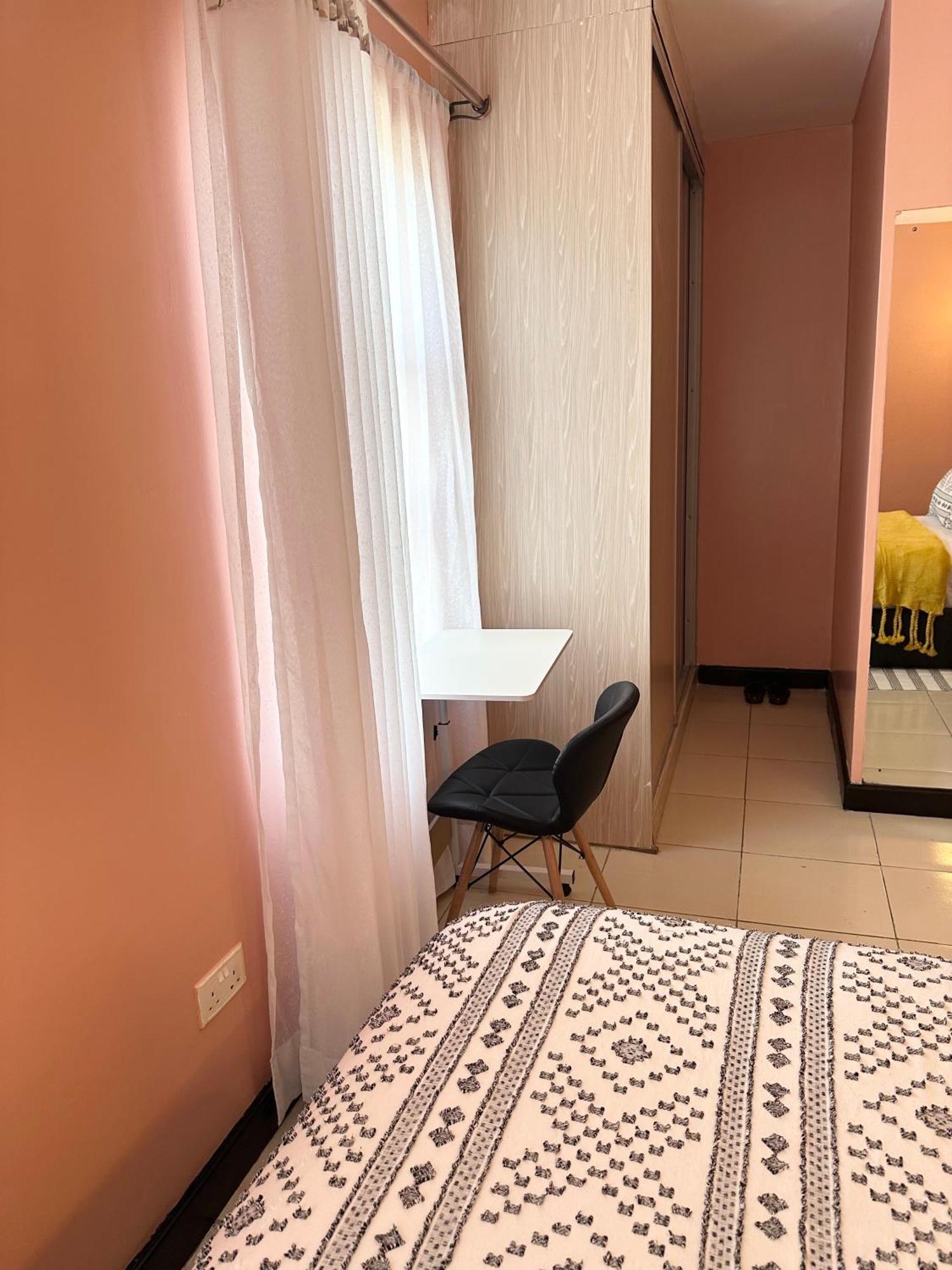 Apartment Cozy Home Near Wilson Airport & Giraffe Center *
