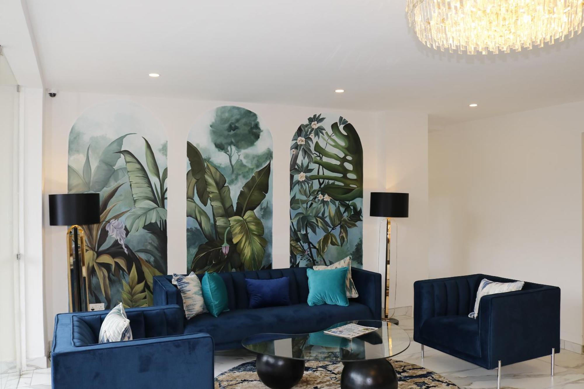 Yaya Hotel & Apartments 4*