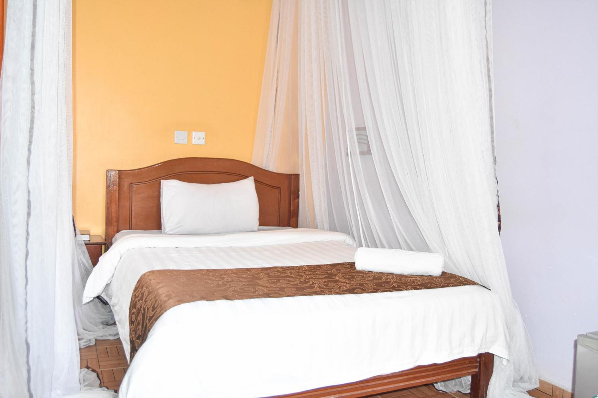 Sunstar Hotel 3*