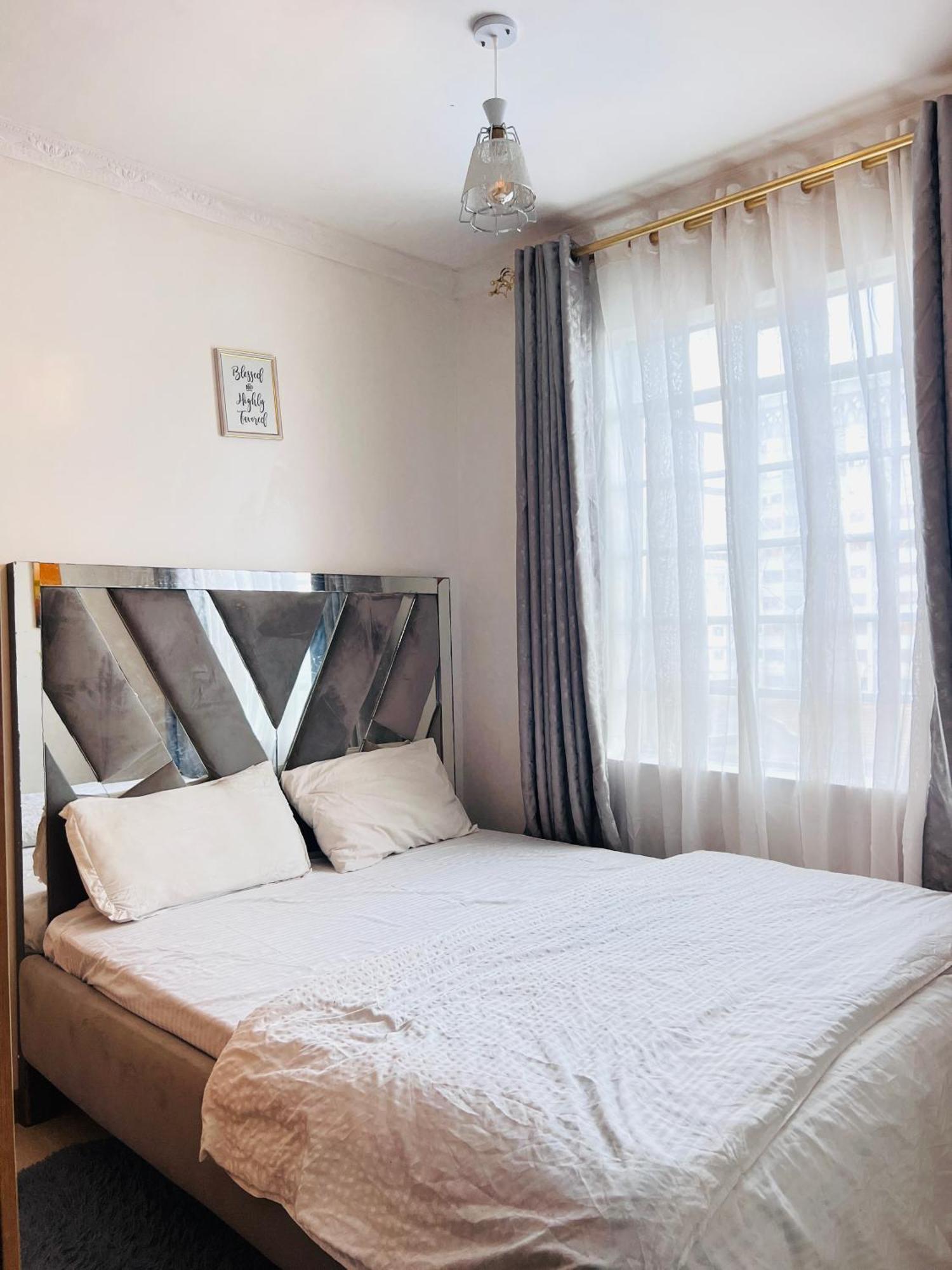Ngara Lux * Nairobi