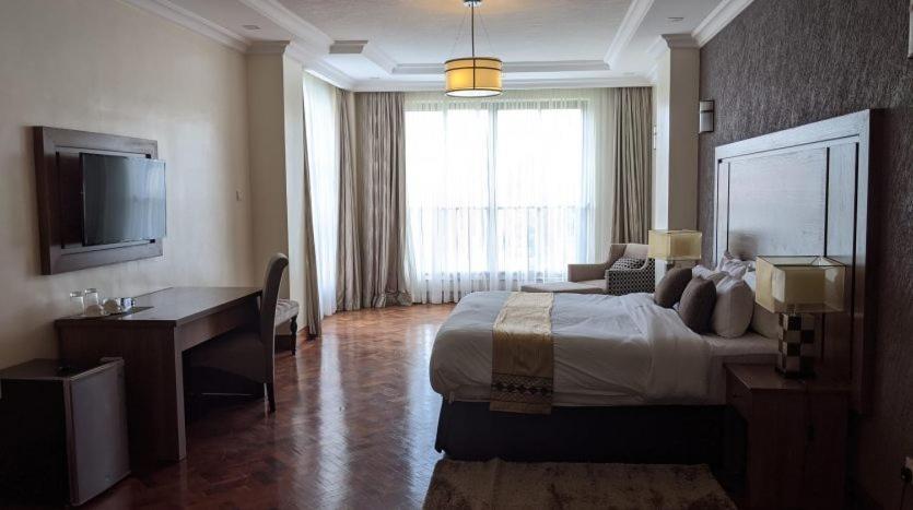 Fully Furnished Two Bedroom Along Trm Drive