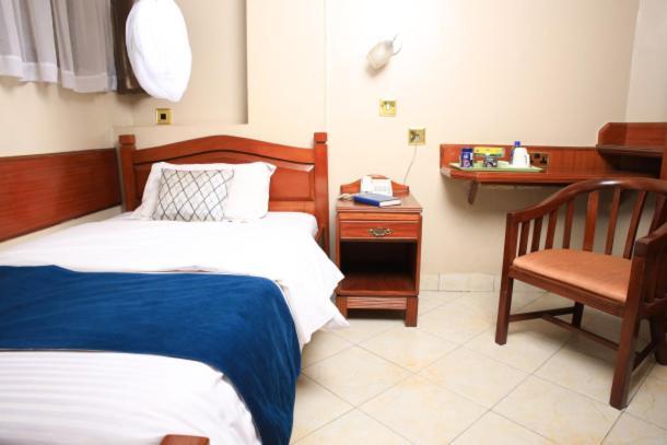 Paris Hotel 3*