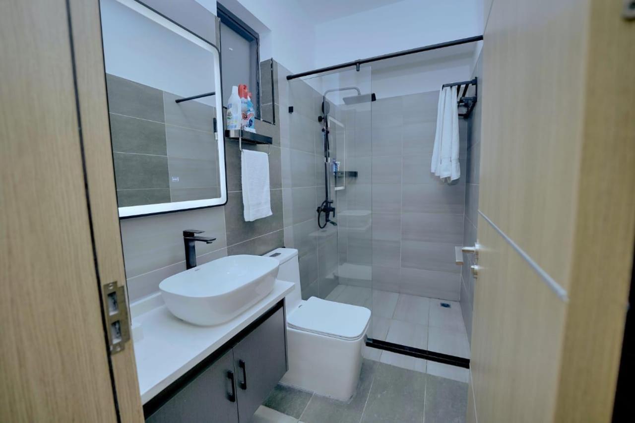 Seta Homes Close To Jkia & Sgr Apartment