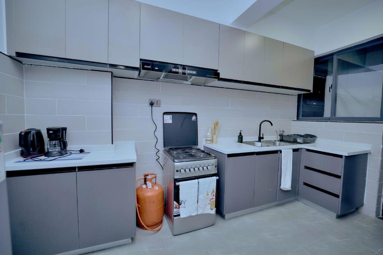 Seta Homes Close To Jkia & Sgr