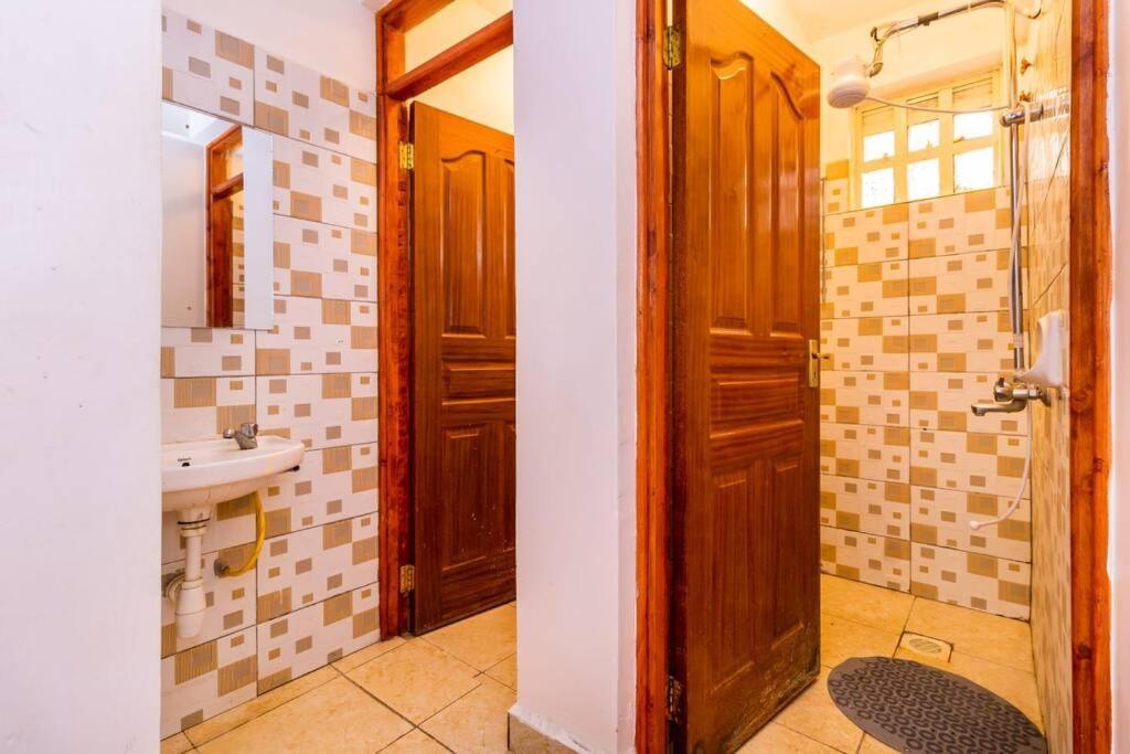 Kahawa Sukari * Nairobi