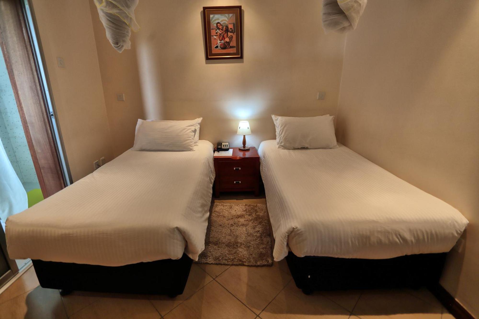 Sakinas Luxury * Nairobi