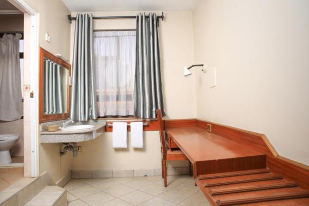 Paris 3*
