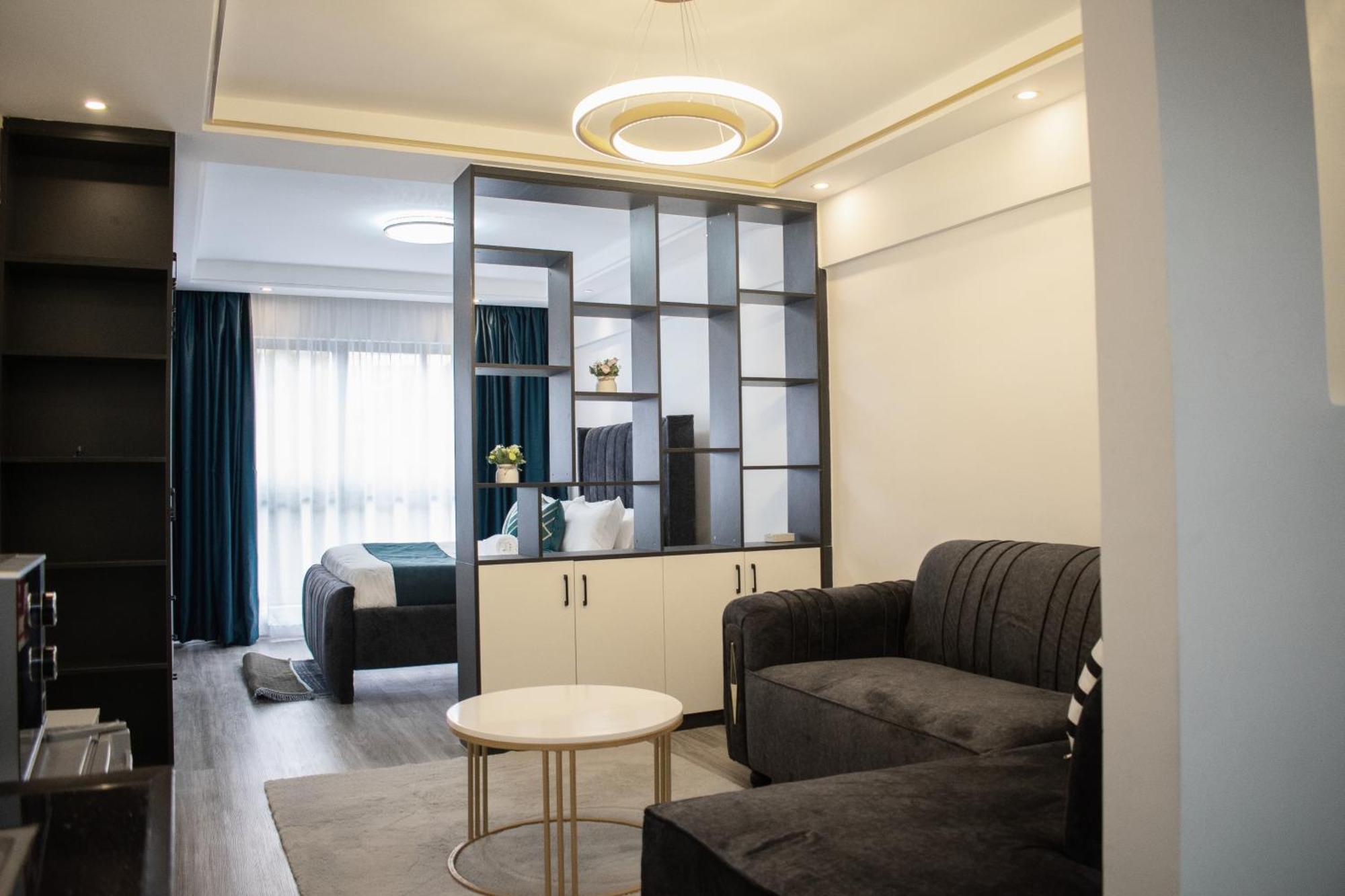 Dintle Cribs Nairobi