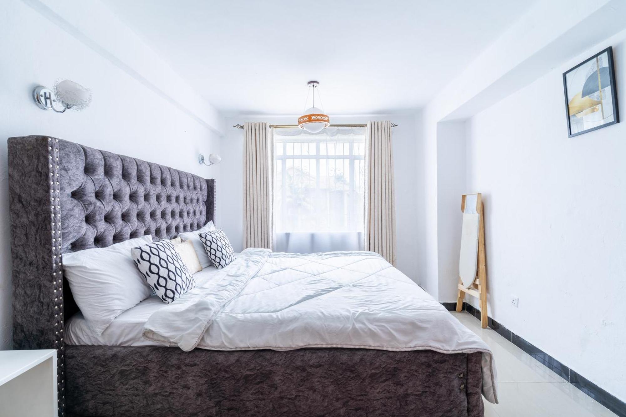 Lovely One Bedroom Apartment,swimming Pool, Gym, Workspace Apartment