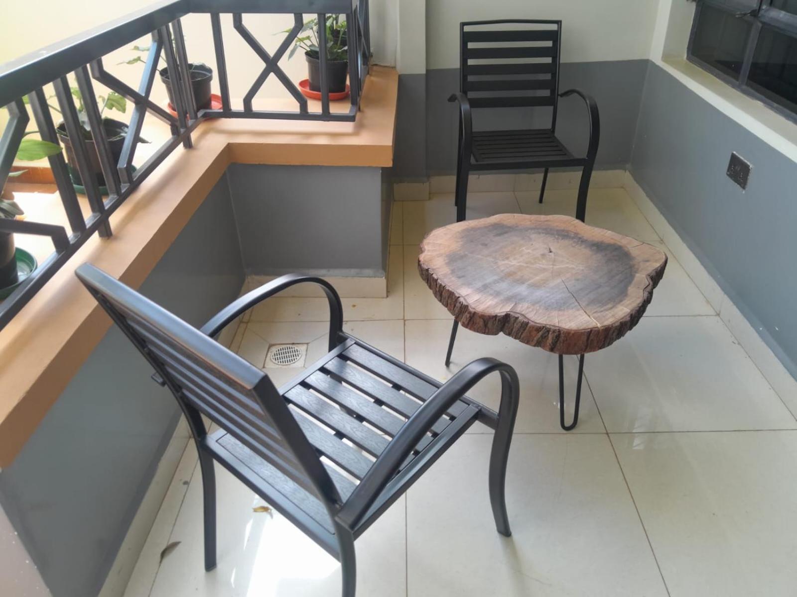 Apartment Azania Cozy Units 5 Minutes To Sarit Centre