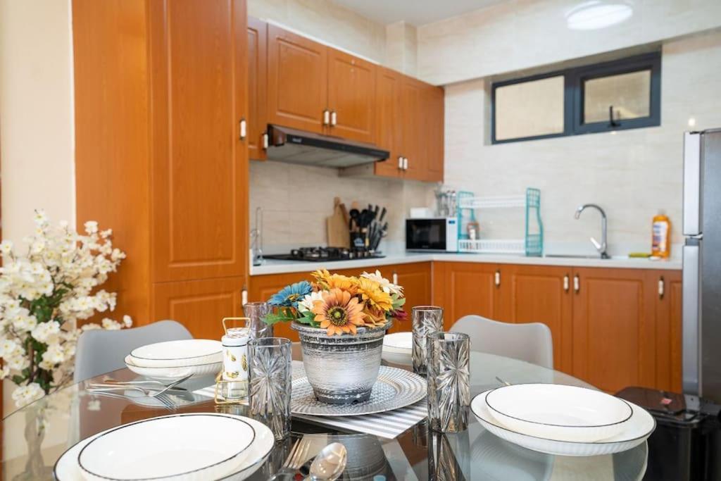 Enzi Heights Furnished 2br With Gym, Pool And Views *