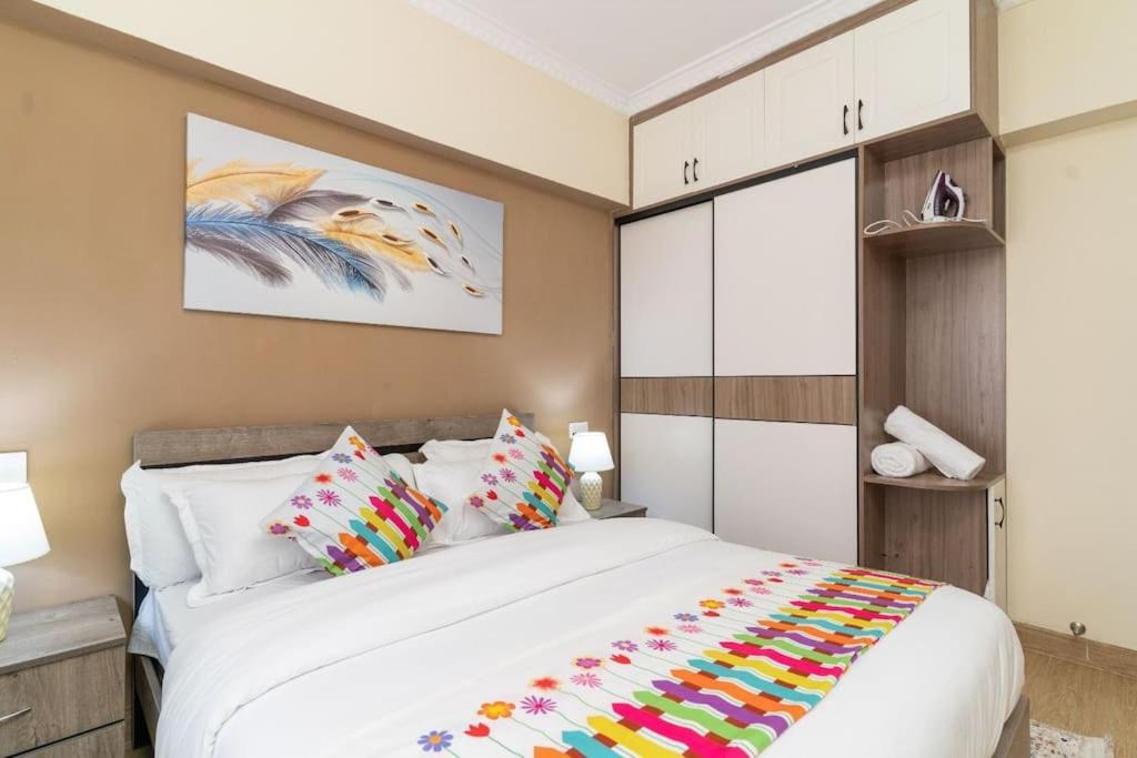 Enzi Heights Furnished 2br With Gym, Pool And Views *