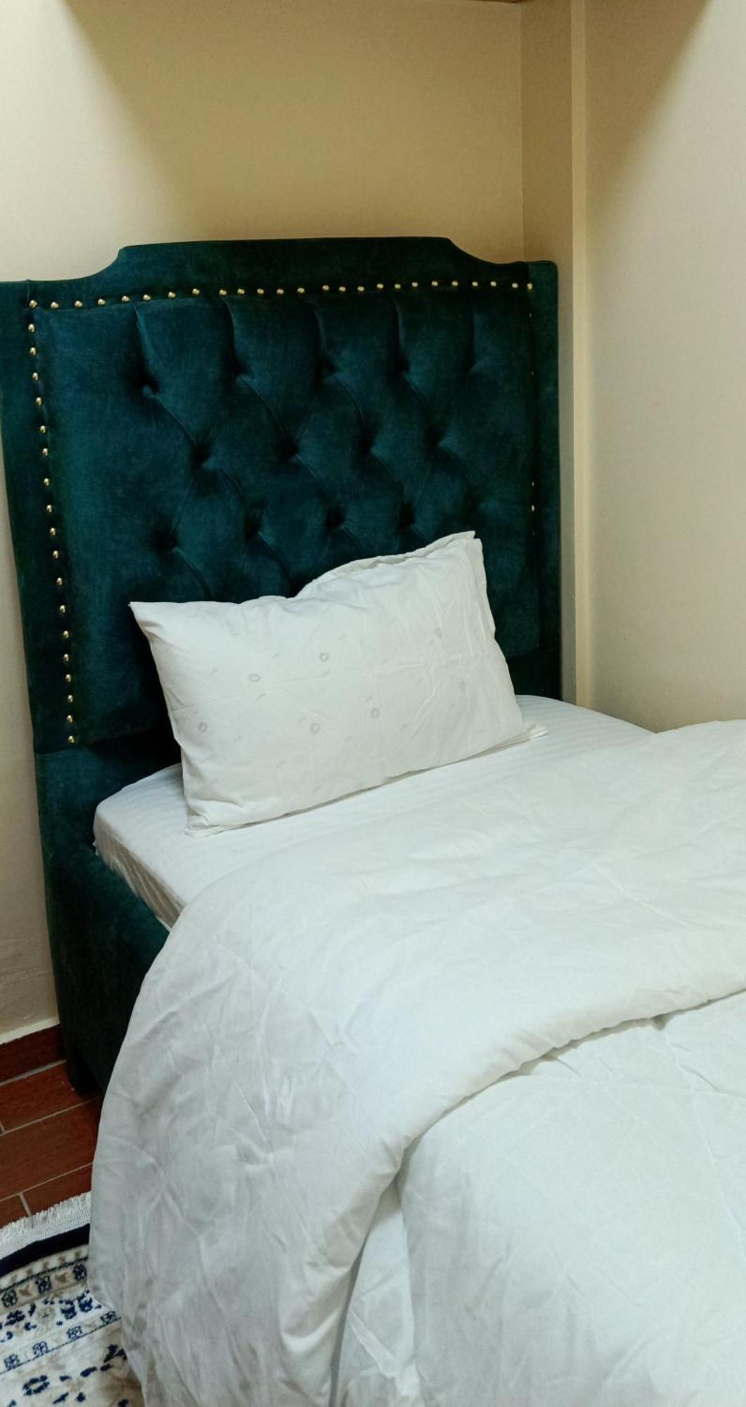 Kaisa Modern 3bedroom Furnished *