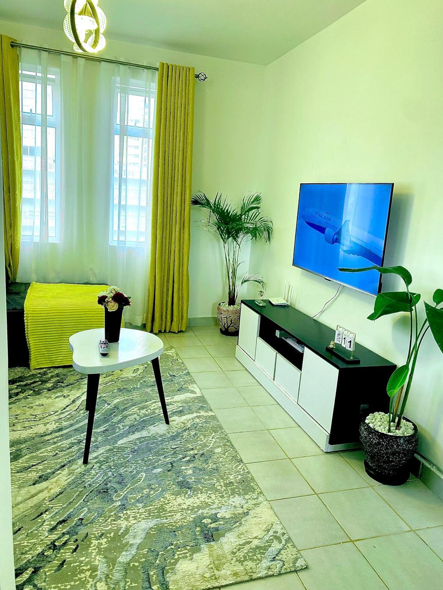 Apartment Cozy Space One Bedroom Along Ngong Road *