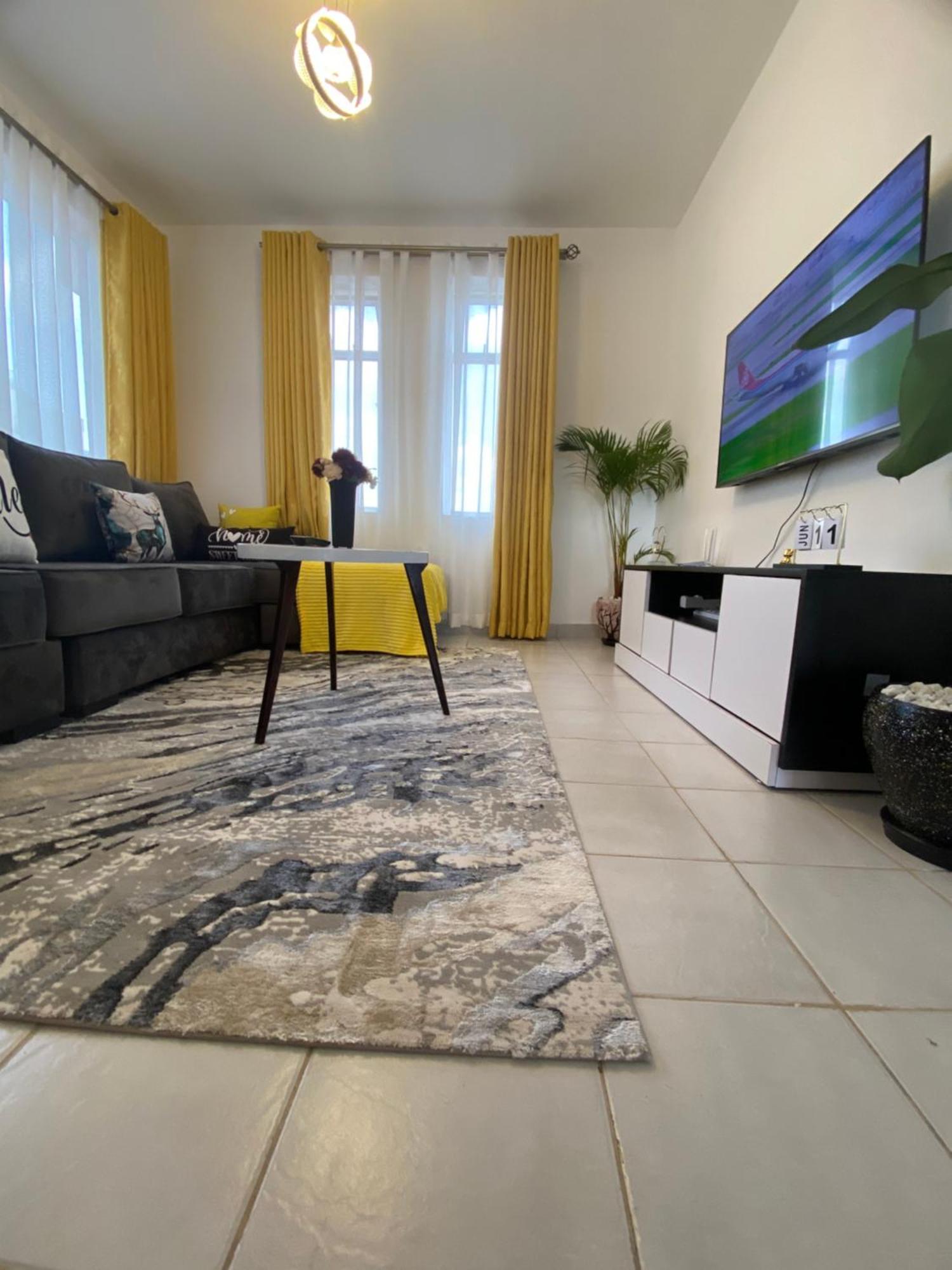 Cozy Space One Bedroom Along Ngong Road * Nairobi