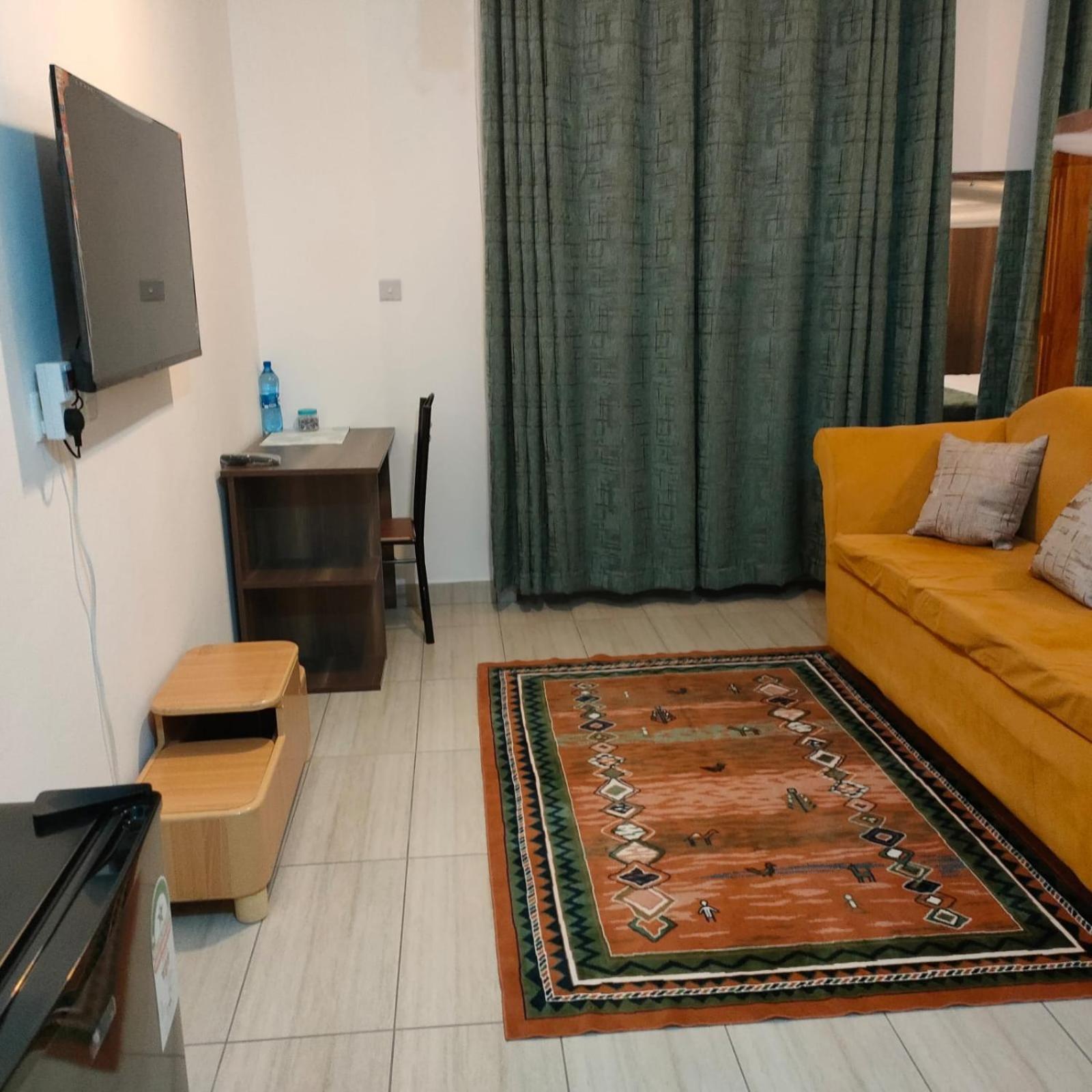 Apartment Near The Airport
