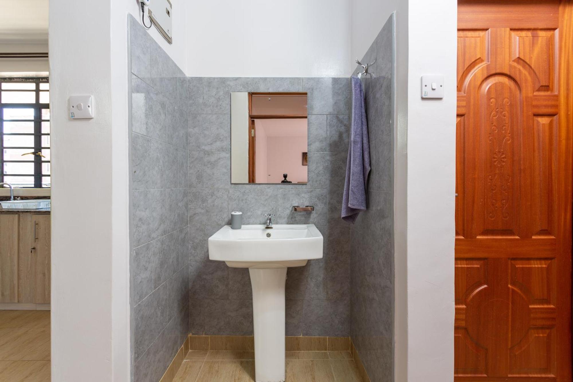 1bedroom Near Aga Khan Hospital & Gigiri * Nairobi
