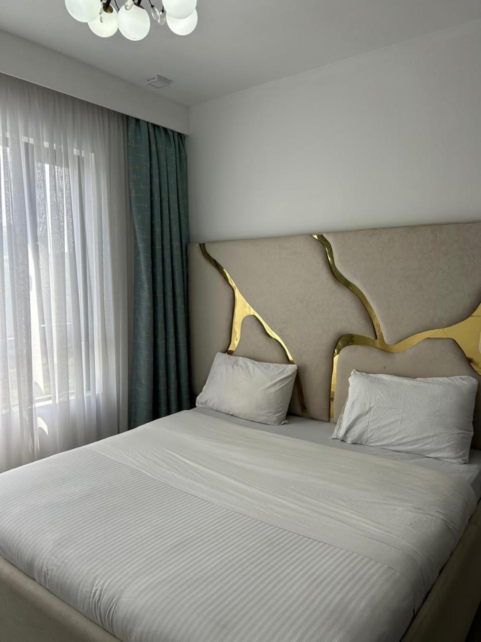 Wood Avenue Furnished * Nairobi