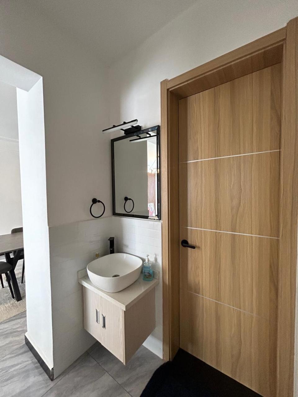 Wood Avenue Furnished Apartment Nairobi