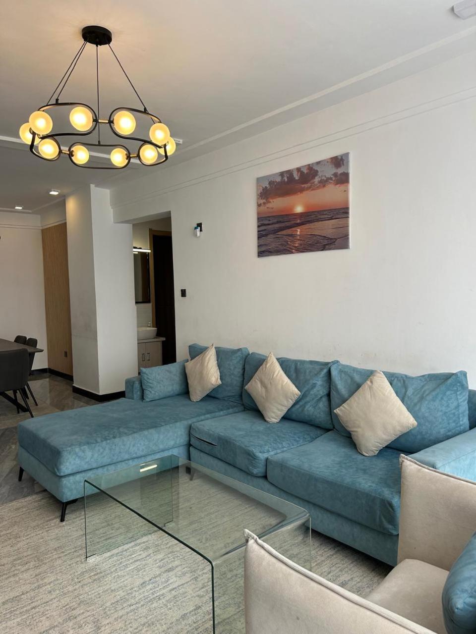 Wood Avenue Furnished Apartment